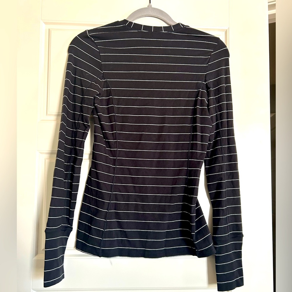 Athleta soft long sleeve shirt.